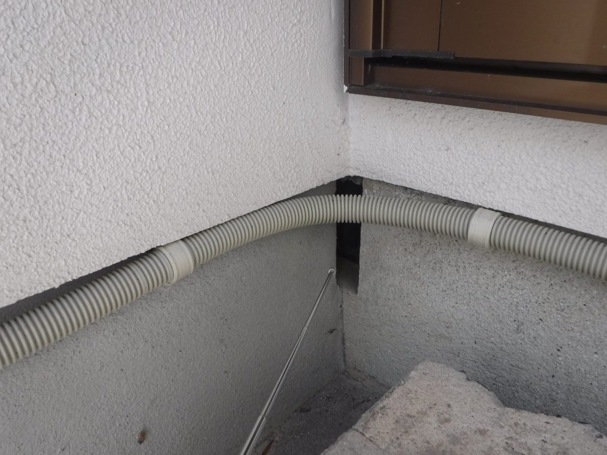不適合事例11 床下換気口として