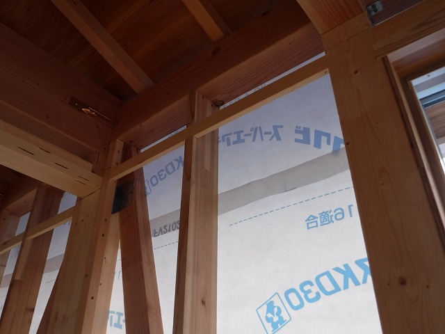 外壁透湿防水シートの重ね幅に要注意!