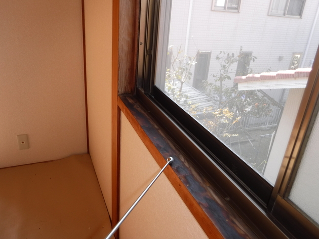 サッシ窓台が結露による劣化